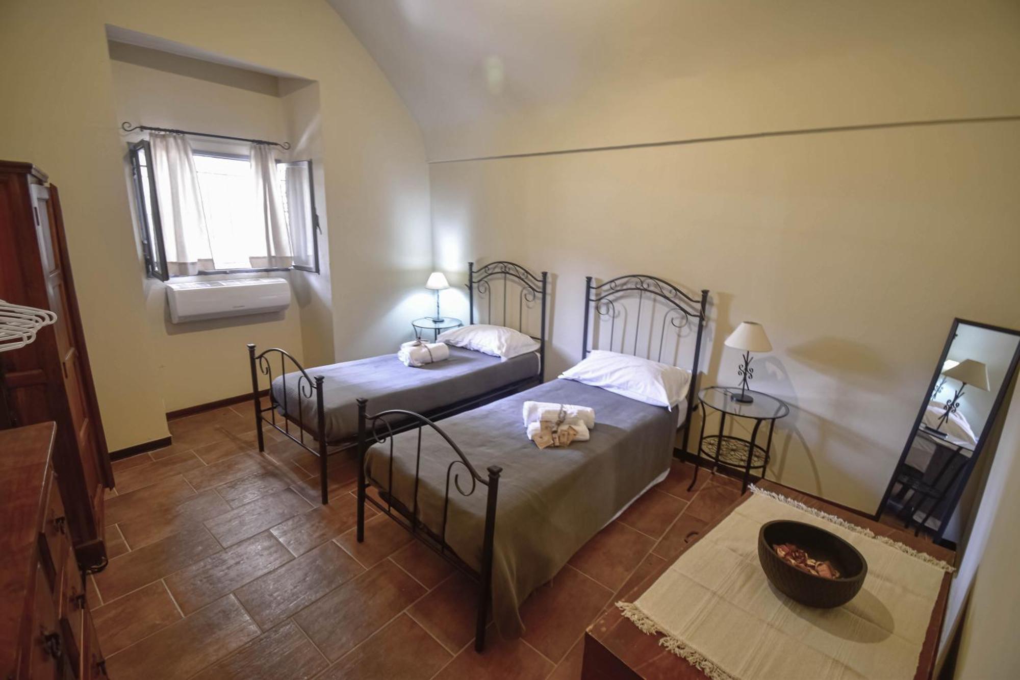Villa Domum In Petra Casa Nella Roccia Self Check - In Módica Exterior foto