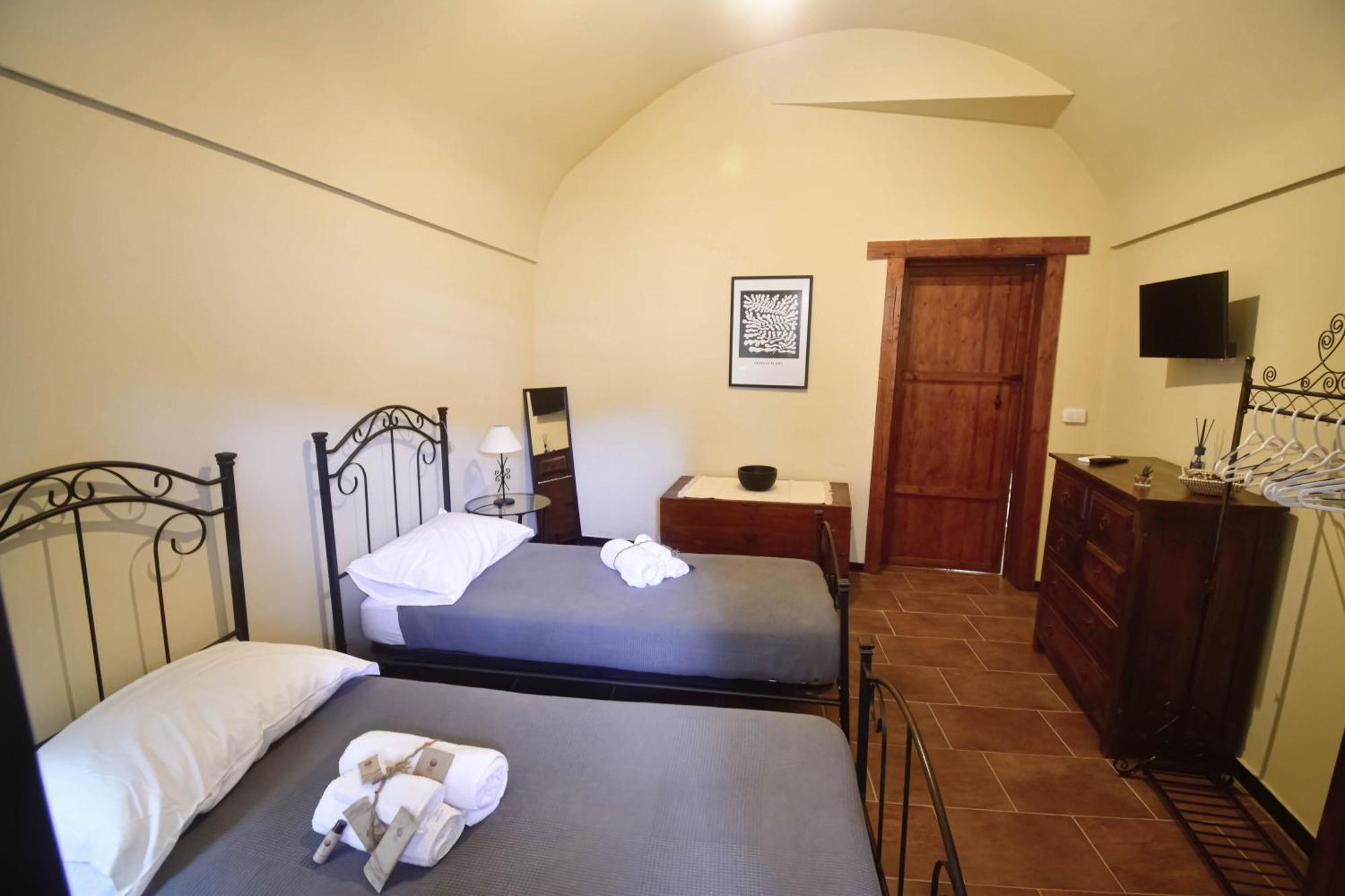 Villa Domum In Petra Casa Nella Roccia Self Check - In Módica Exterior foto